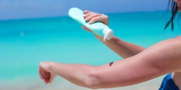 Sunscreen Guide 2025: FDA Updates & Best Protection Tips - Cover Image