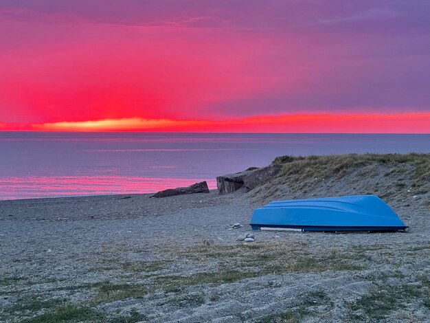 Beach Camping: Gear, Tips & Safety – Your Ultimate Guide