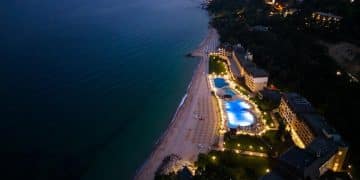 Luxury Beach Bonfires: Your Guide to Exclusive Resort Experiences - Cover Image