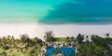 Unlock VIP Lounges: Your Guide to Luxury Beach Resorts - Cover Image