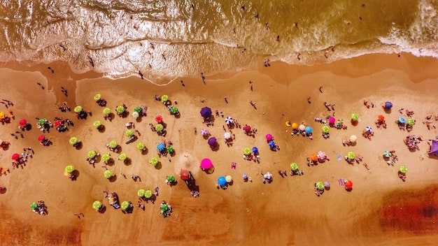 7 Overlooked Beach Safety Tips for 2025 That Could Save Your Life